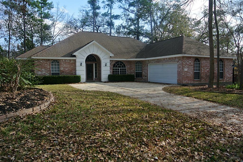42 Melrose Dr - Photo 2 of 32