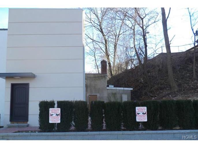 12 Center St - Photo 2 of 10