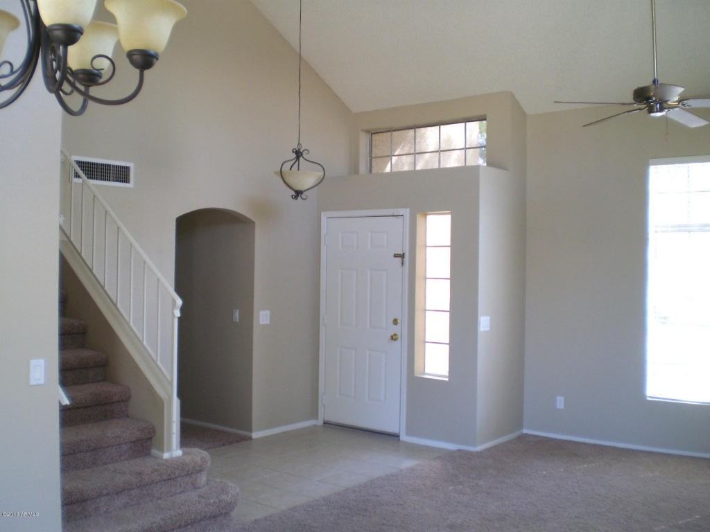 1251 N Congress Dr - Photo 2 of 7