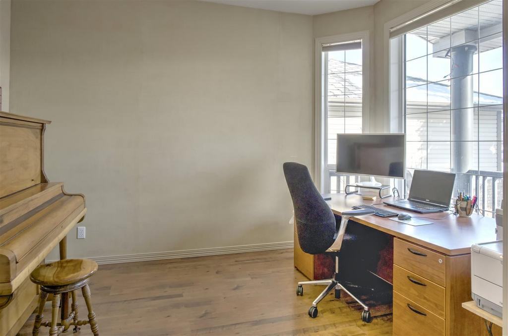 Links - Photo 3 of 29