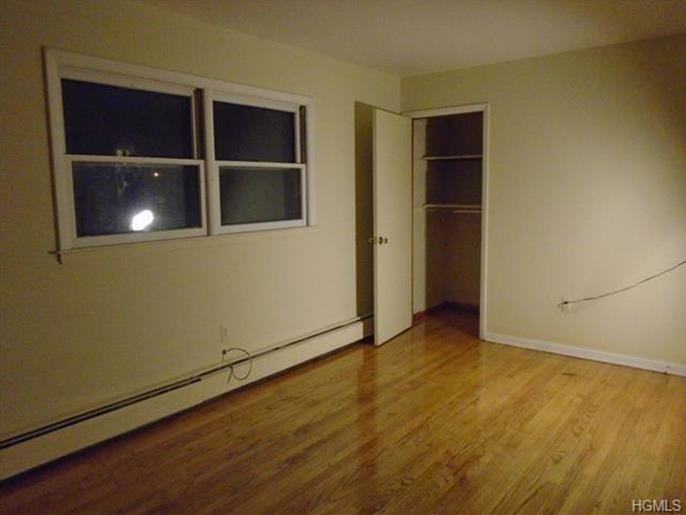 1 Maple Ln - Photo 2 of 17