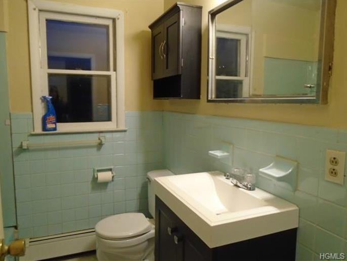 1 Maple Ln - Photo 3 of 17