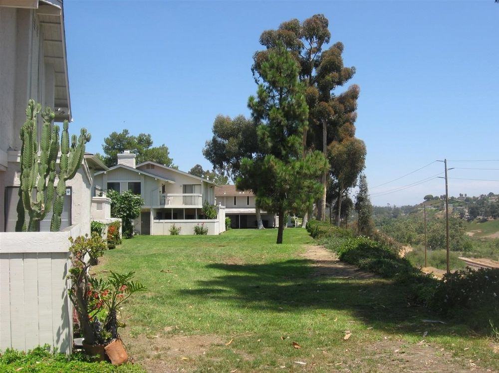 3907 Camino Lindo - Photo 2 of 10