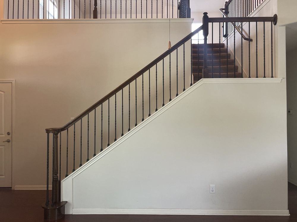 2909 Tempe Dr - Photo 3 of 30