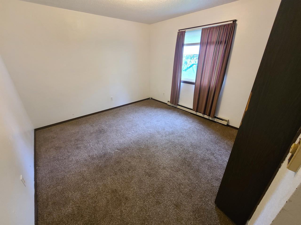 515 Dewey Avenue - 2 #2 - Photo 3 of 10