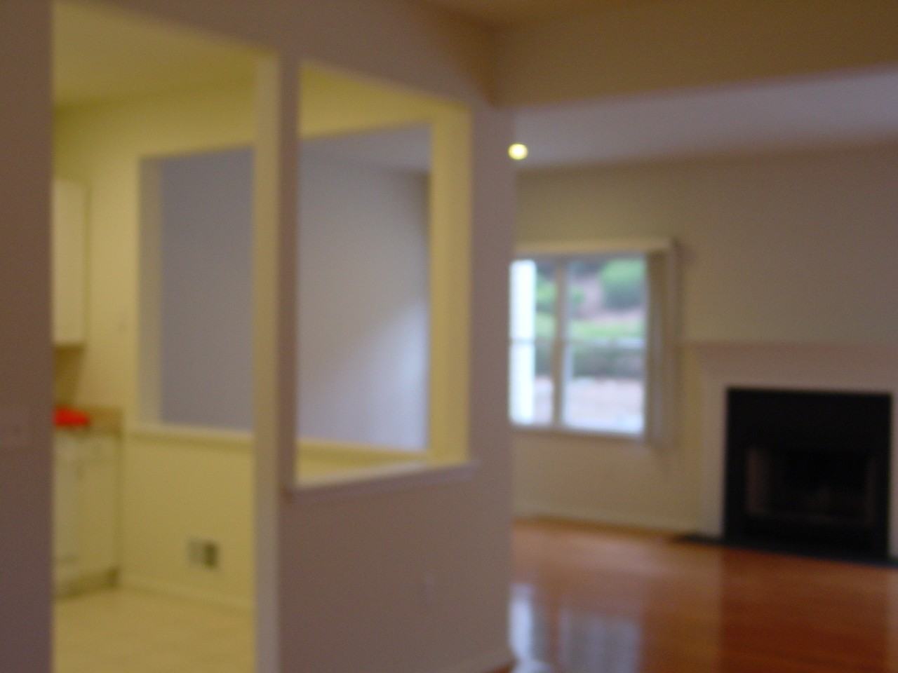 347 Raymound Blvd - Photo 3 of 6