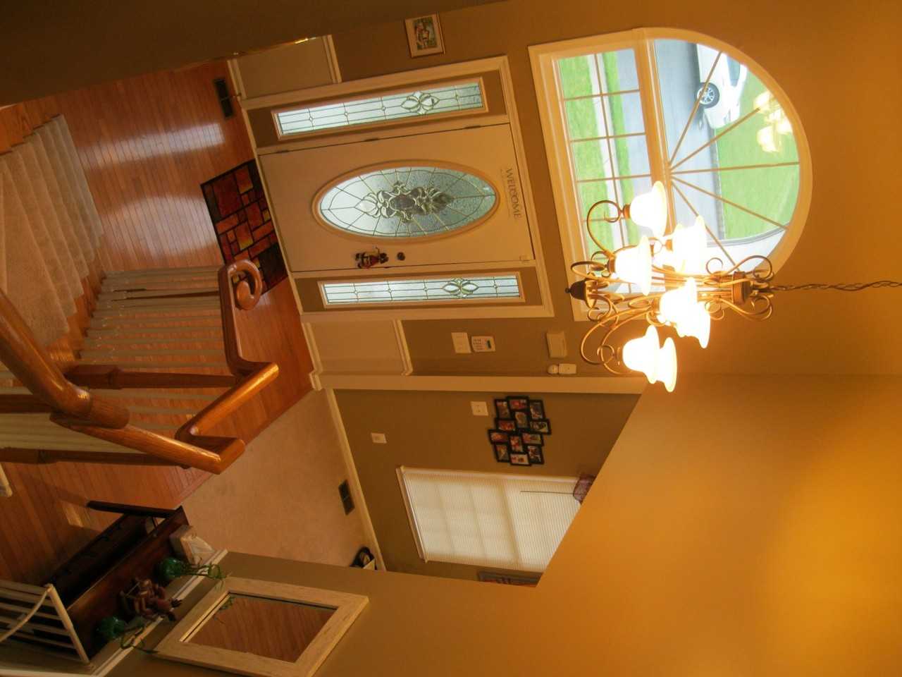 17 Augusta Dr - Photo 2 of 14