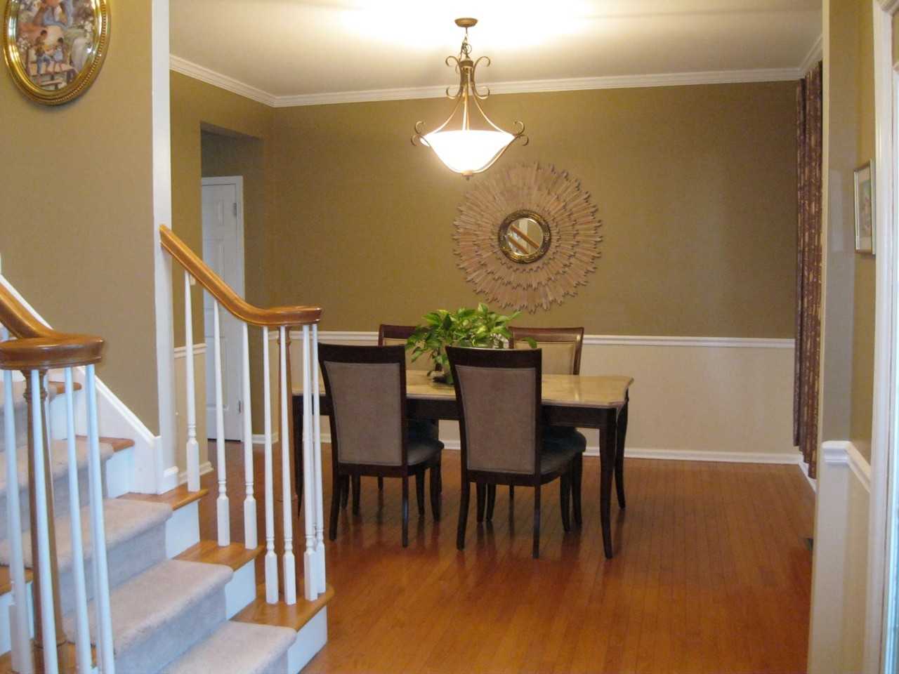 17 Augusta Dr - Photo 3 of 14