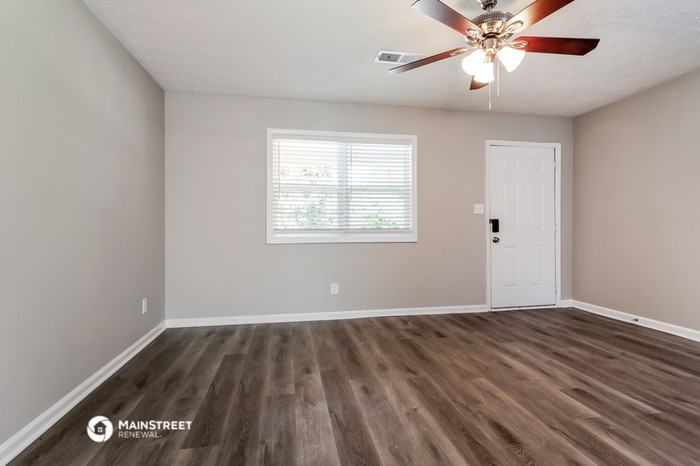 573 Dove Tail Ct Se - Photo 3 of 16