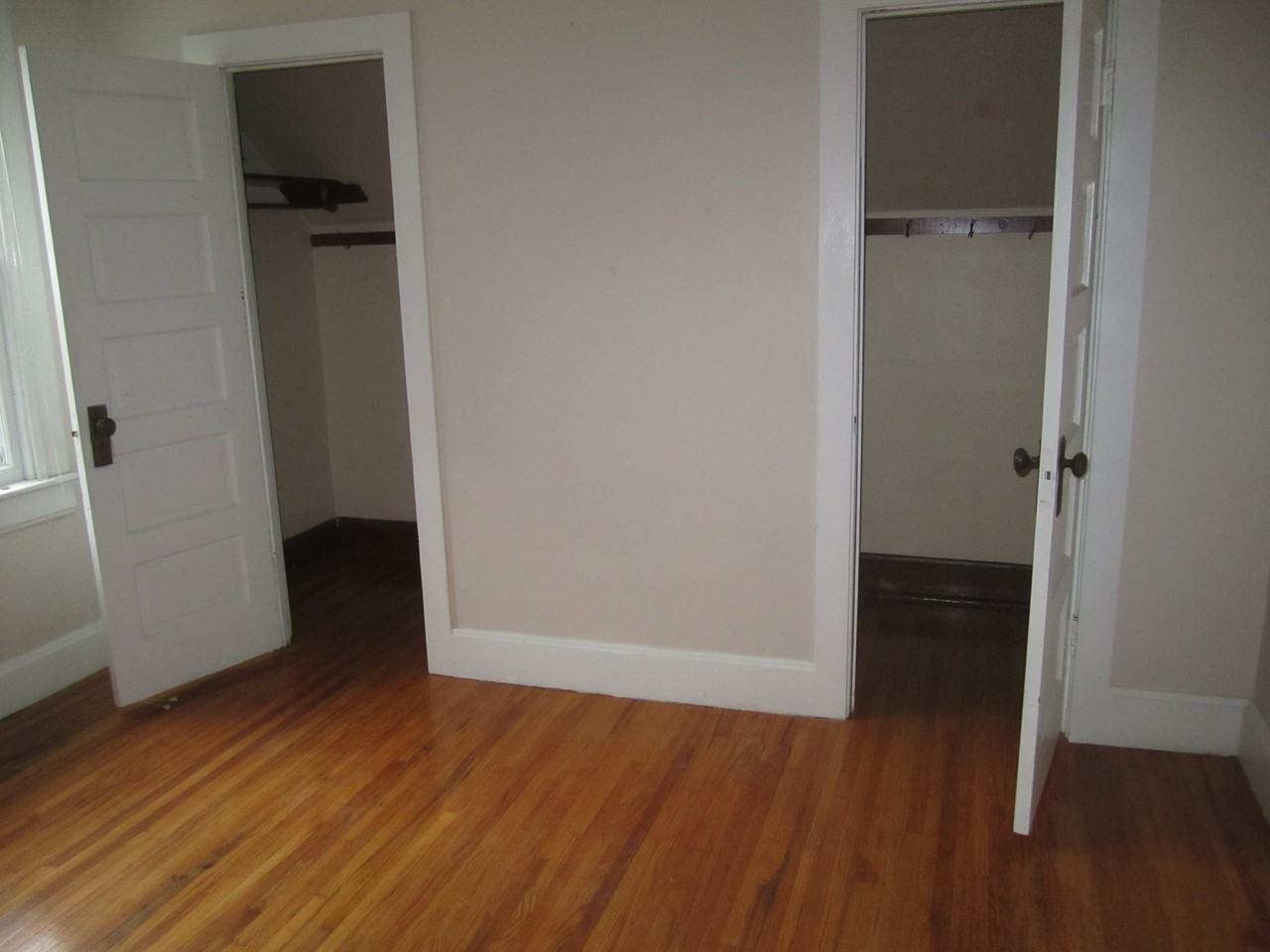 1108 North 6th Street - Photo 3 of 9