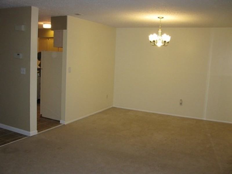 209 Nebula Rd - Photo 3 of 7