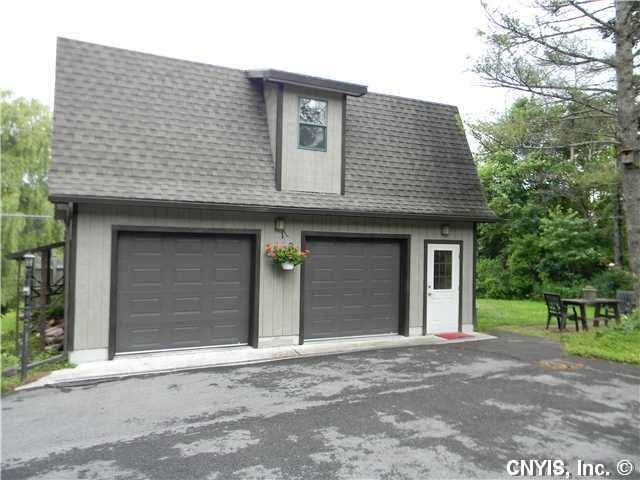 3995 Oran Delphi Rd - Photo 2 of 25