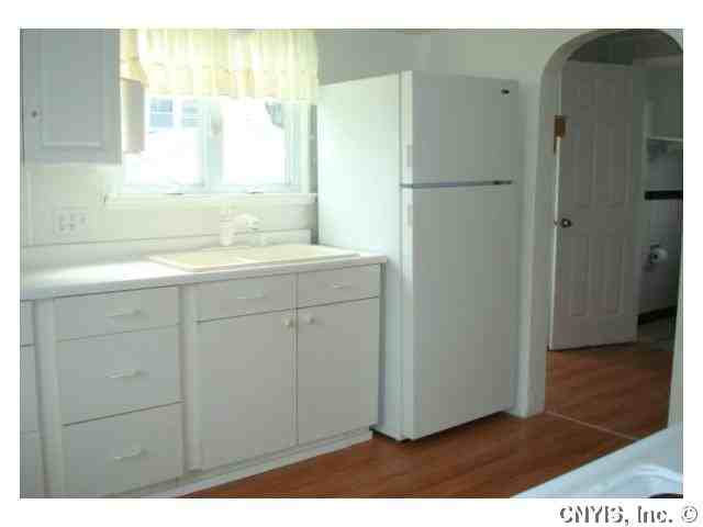 522 Fremont Rd - Photo 3 of 11