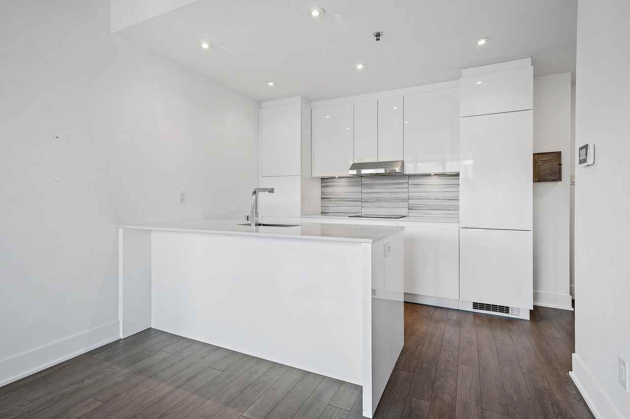 2400 Rue WilfridReid 310, Montréal, QC H4R 0B8 2 Bedroom Apartment