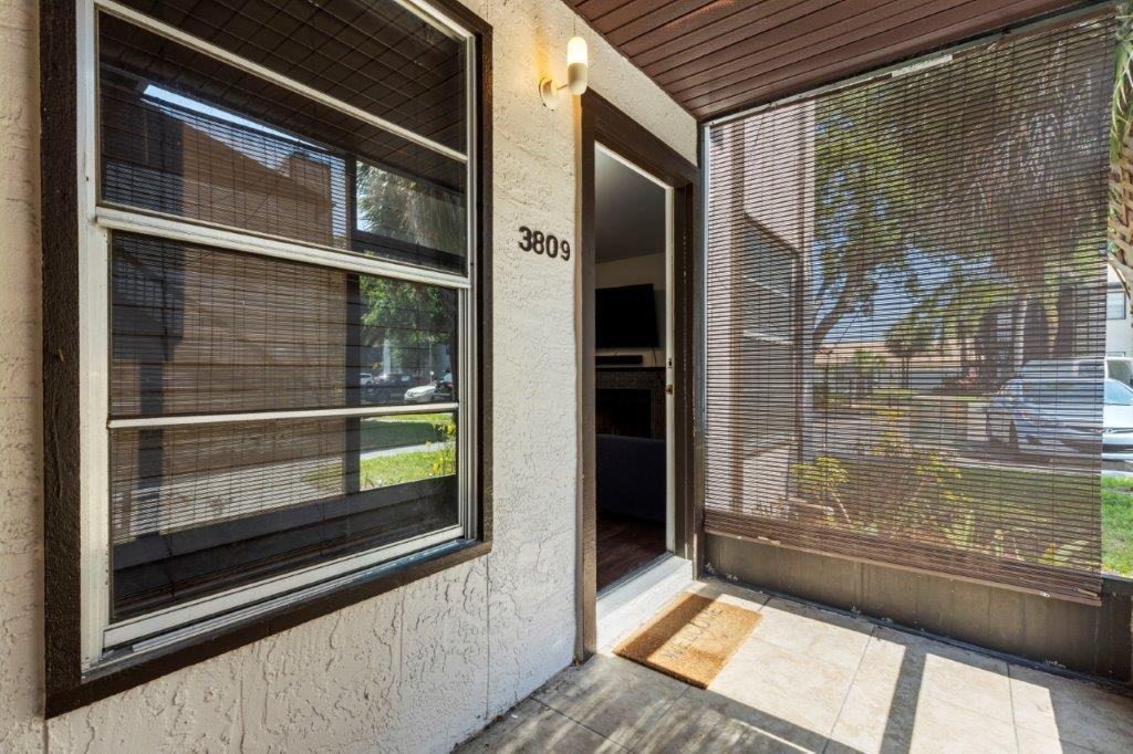 3809 59th Ave W - Photo 2 of 29
