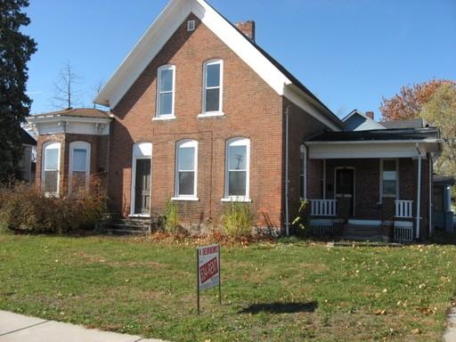 401 S 3rd St - Photo 2 of 7