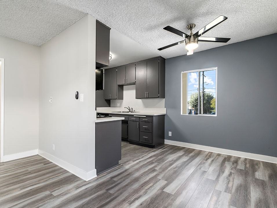 Woodbridge Park - Photo 2 of 35