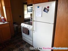 3644 Rhode Island Ave S - Photo 3 of 11