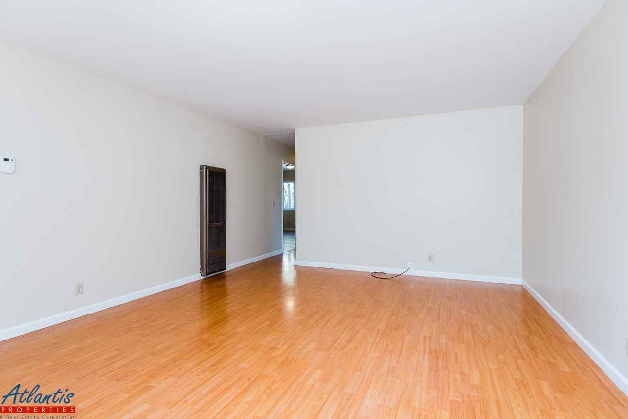 1487 Vallejo Drive - Photo 2 of 8