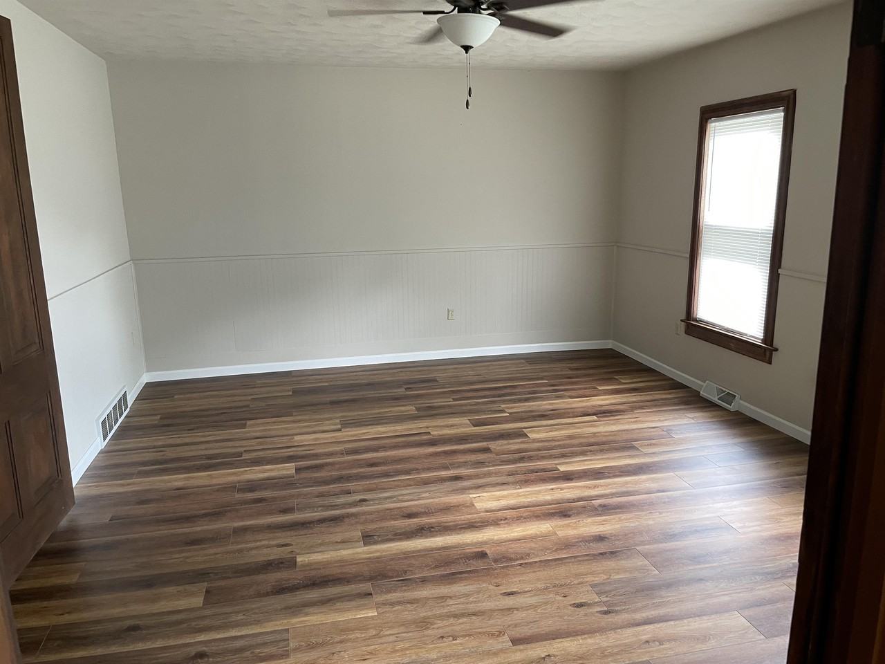 907 W 2nd Ave & 1003 10th St - 907 #907 - Photo 3 of 11