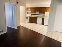 1009 1009 GLASS RUN ROADAPT 5 - Photo 1 of 1