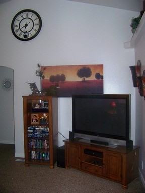 1582 NE Bedrock St - Photo 3 of 10