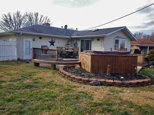 2216 IN-1 - Photo 2 of 22