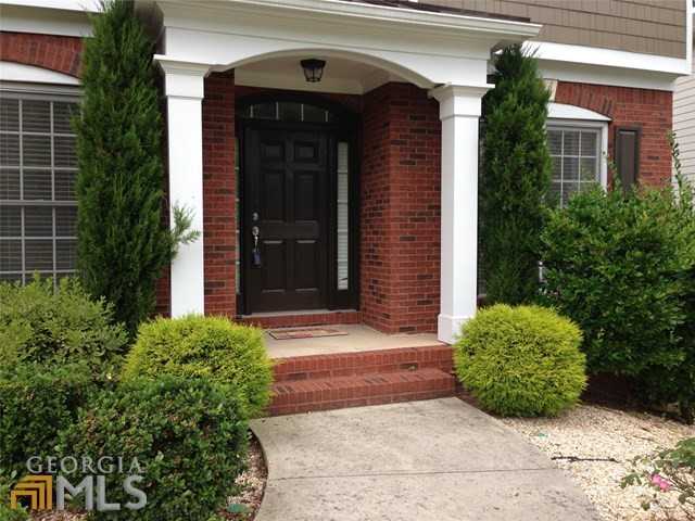 5762 Vinings Retreat Way SW - Photo 3 of 13