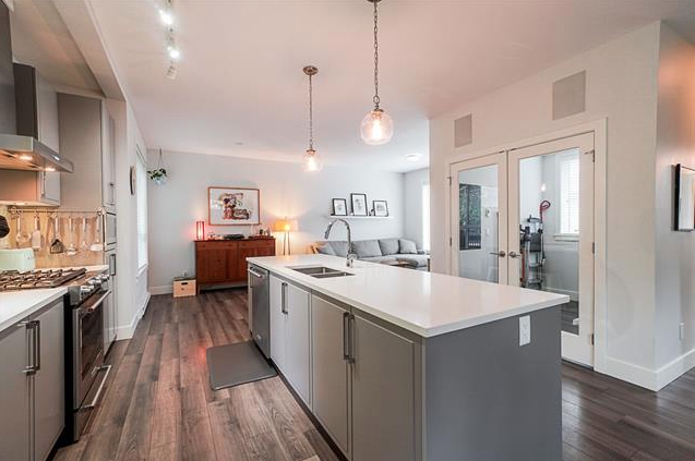 2999 151 St #25 - Photo 2 of 10