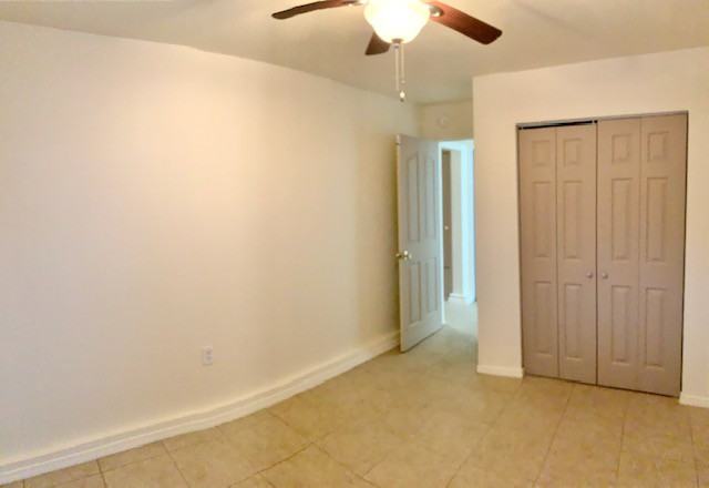 215 Princeton Dr Se #C - Photo 4 of 6