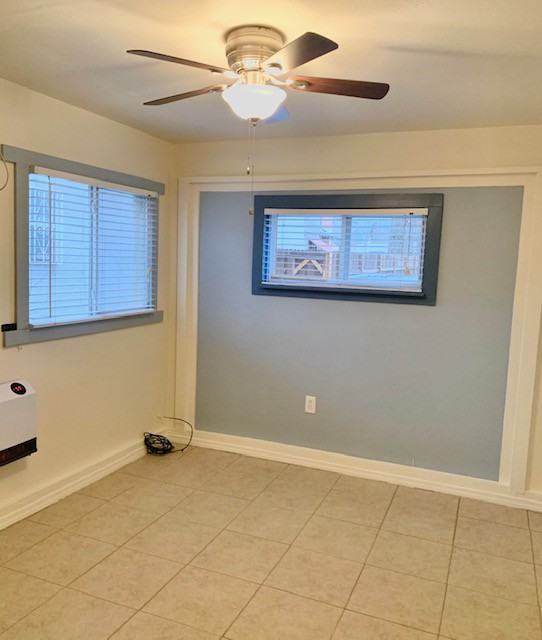 215 Princeton Dr Se #C - Photo 5 of 6