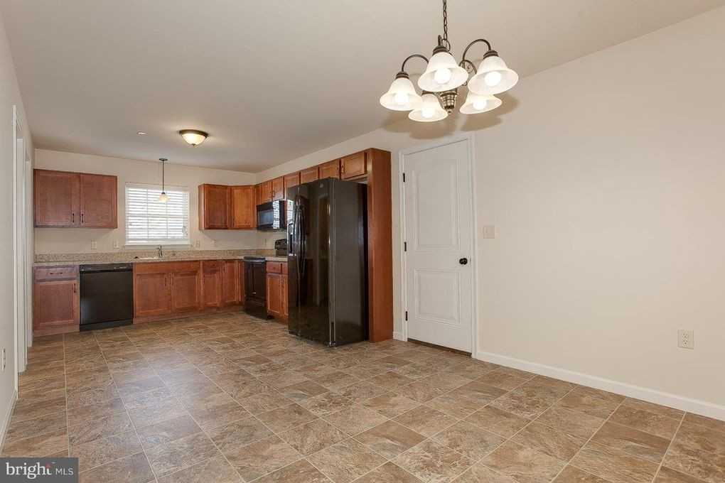 Byler Cir #528 - Photo 2 of 20