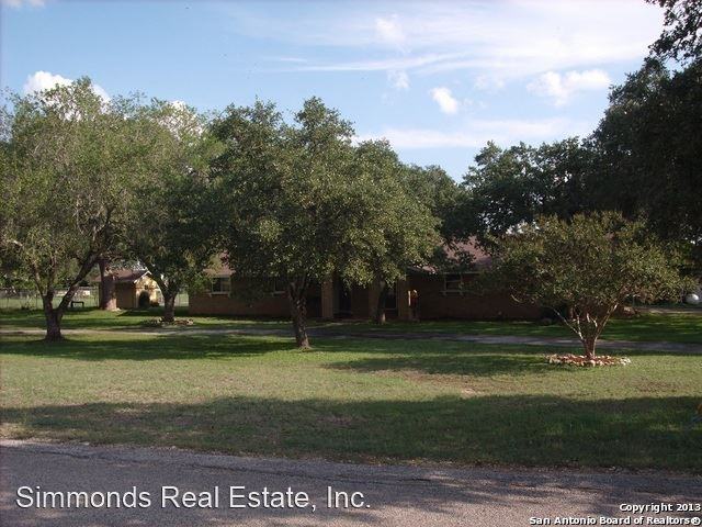 8988 Schoenthal Rd - Photo 3 of 19