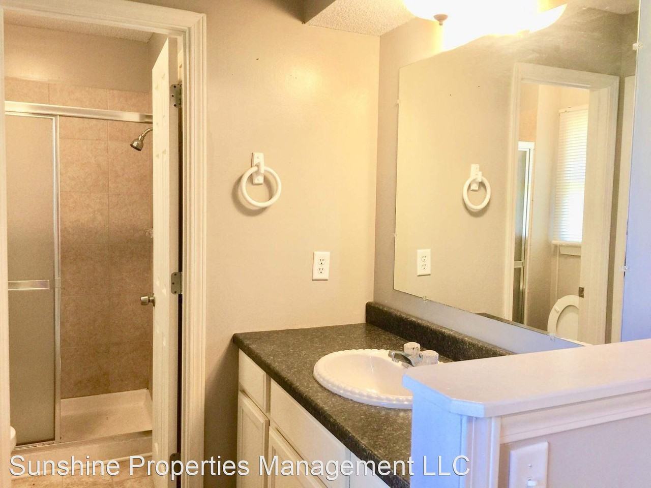 309 Se Melody Ln - Photo 3 of 15