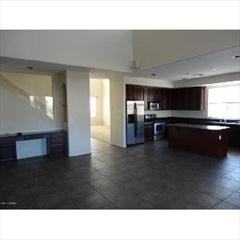 7230 S 58th Ave - Photo 3 of 13