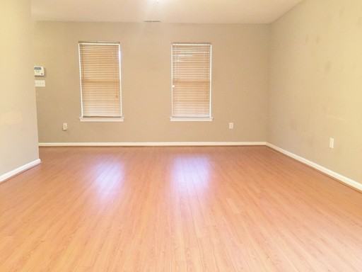 310 Pointe Ct - Photo 3 of 15