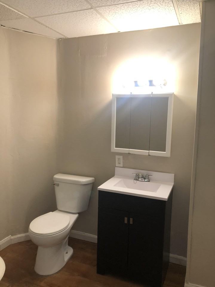 1776 Mcilwraith St - Photo 3 of 19