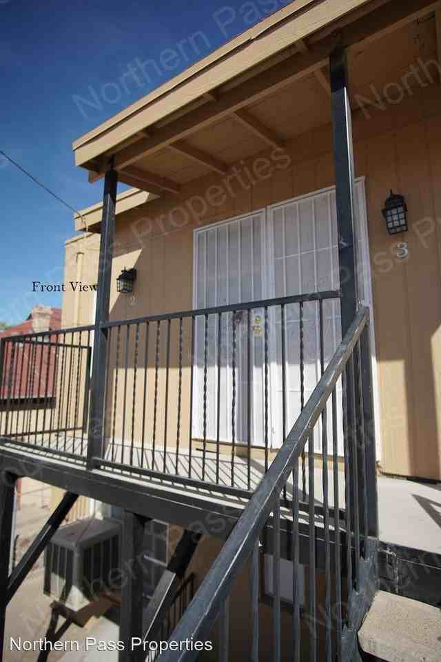 1311 Myrtle - Photo 3 of 9