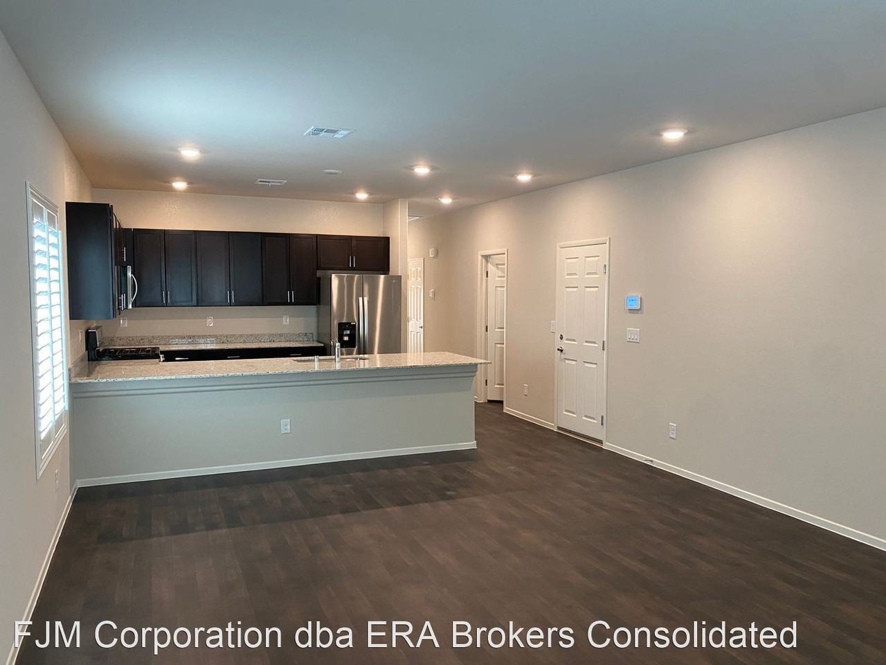 7521 Cooks Meadow St - Photo 2 of 18