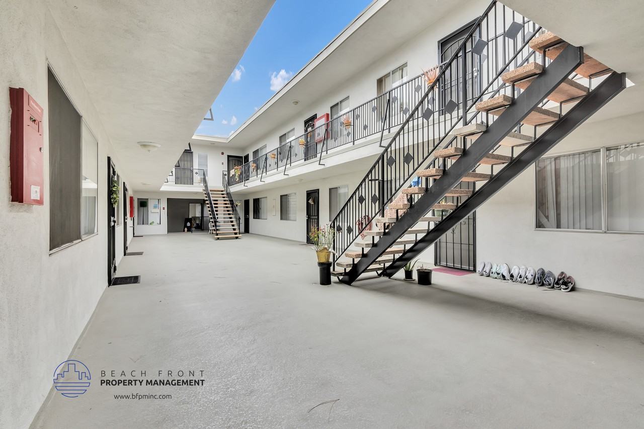 Truro Apartments - Photo 5 of 9