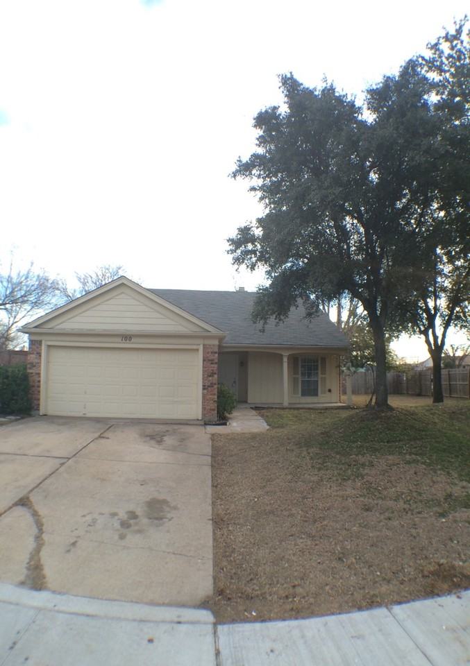 100 Juniper Dr - Photo 2 of 13