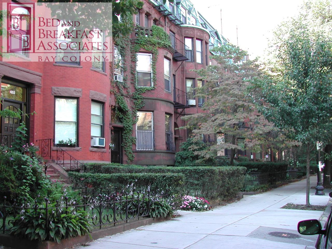 1br - Charming brownstone spacious and bright Victorian building. - Photo 3 of 12