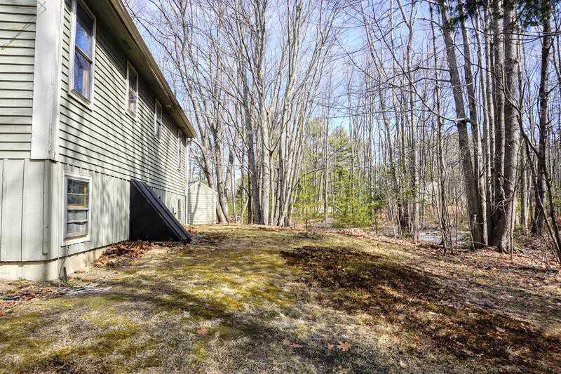 151 Arundel Rd - Photo 2 of 36