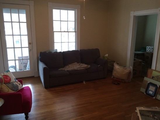 402 N Belmont Ave - Photo 2 of 7