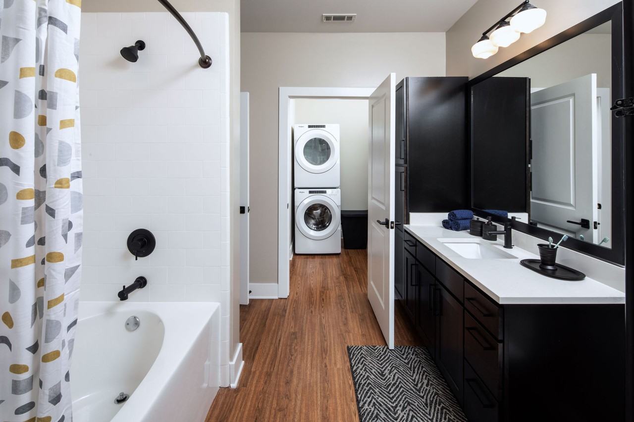 The Local Sugar Hill Apartments - Photo 7 of 39