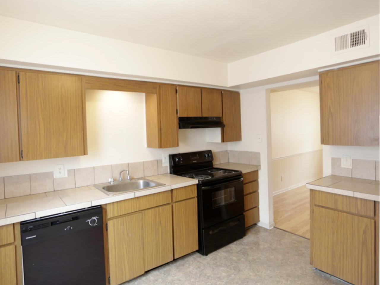 antioch crossing 8710 w 106th ter overland park ks 66212 apartment for rent padmapper