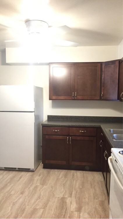 1635 Hervey Ave #1635 - Photo 3 of 12