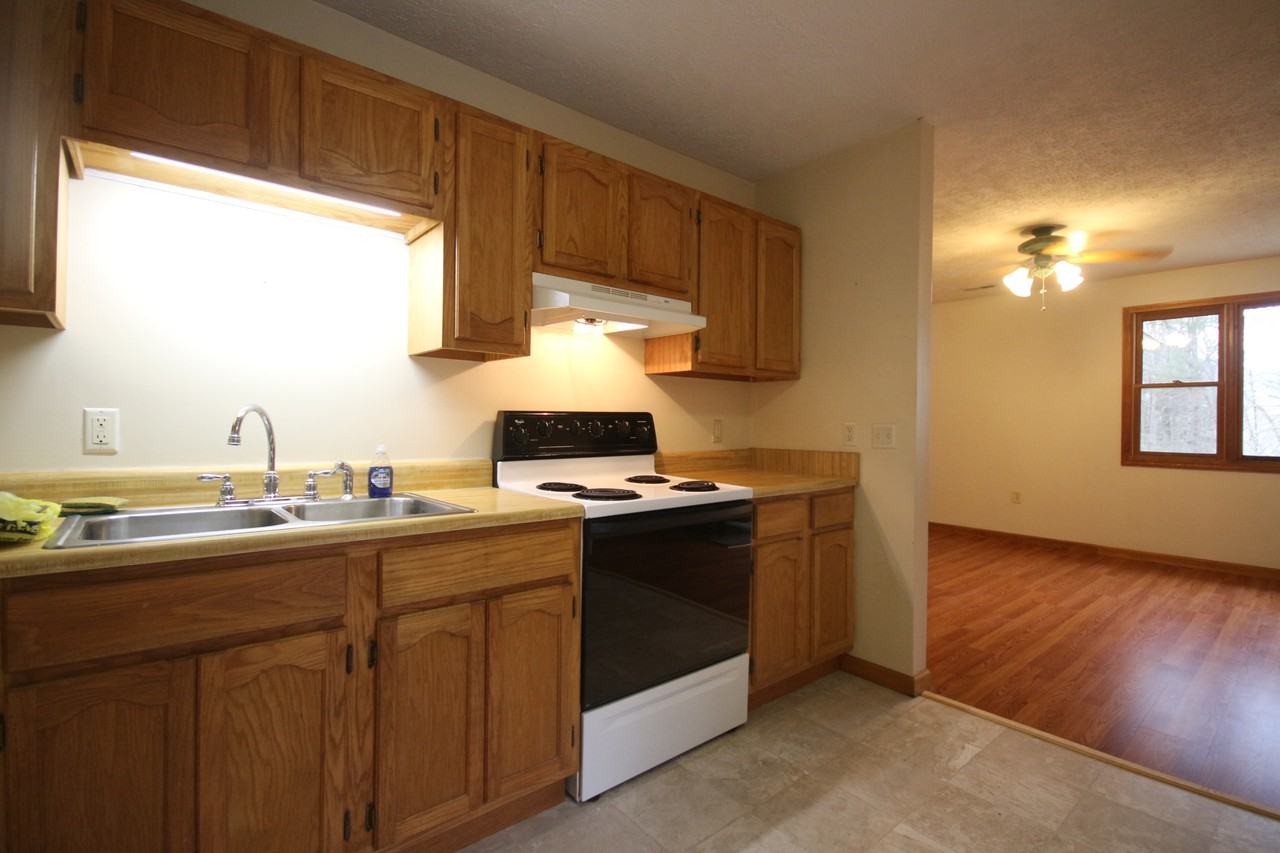 937 Shoal Creek Rd #1 - Photo 3 of 20