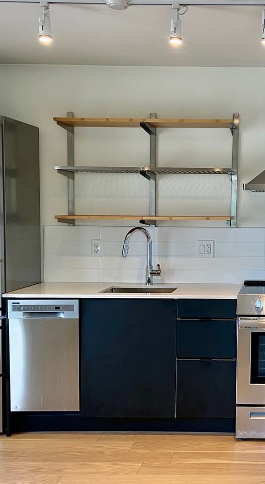 60 E 32nd St #1 - Photo 5 of 21