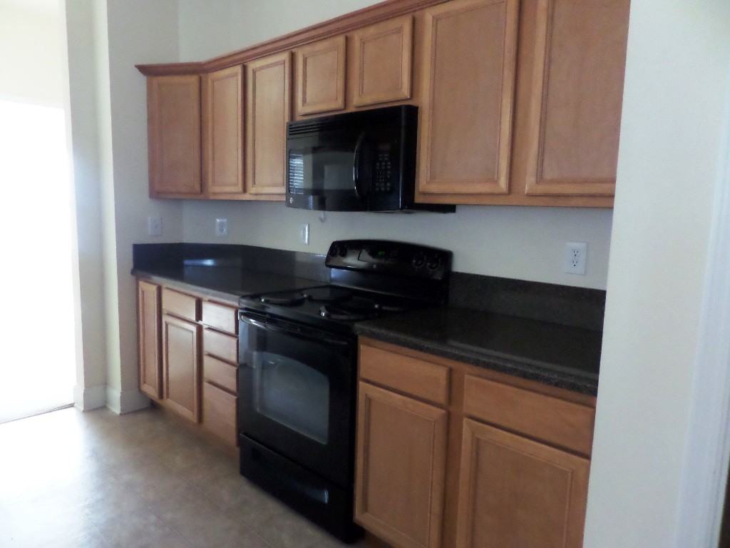 131 Hatleyberry St #1 - Photo 3 of 18